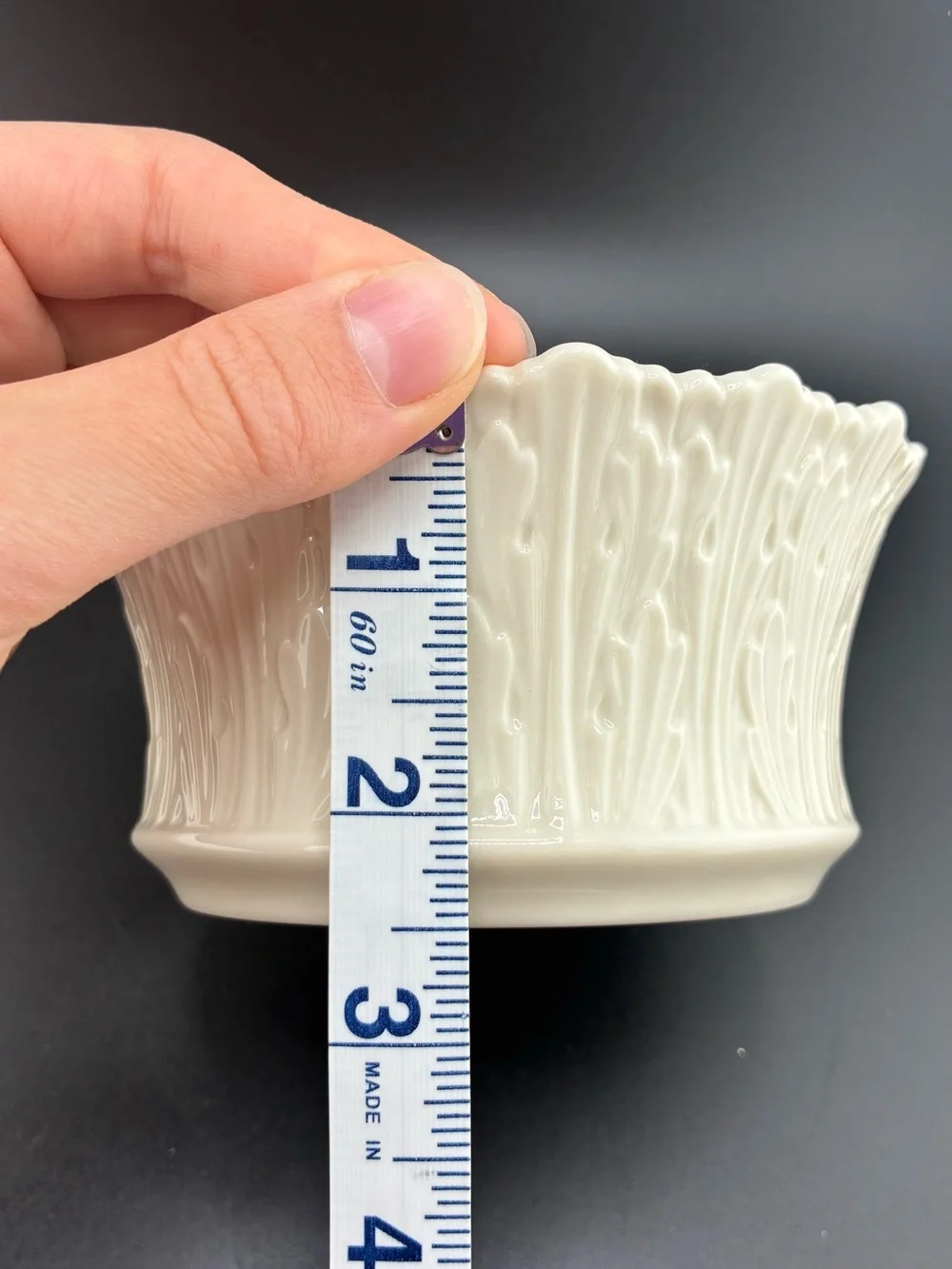 Lenox Scalloped Cream woodland Embossed Ceramic trinket bowl set of 2 - Picture 7 of 7